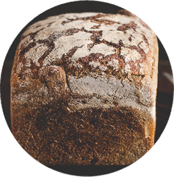 kenyérsütőgépben sült rostos kenyér
